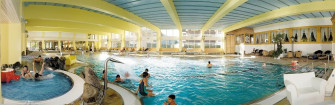 Sporthotel Kogler: belebtes Hallenbad